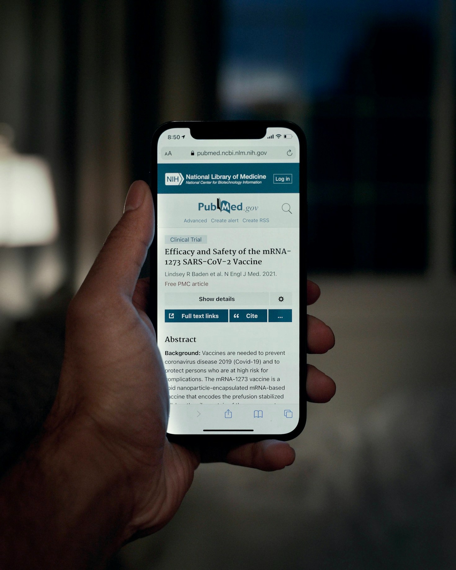 Understanding Mental Health in the Digital Age